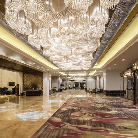 Jinjiang International Hotel Урумчі Екстер'єр фото