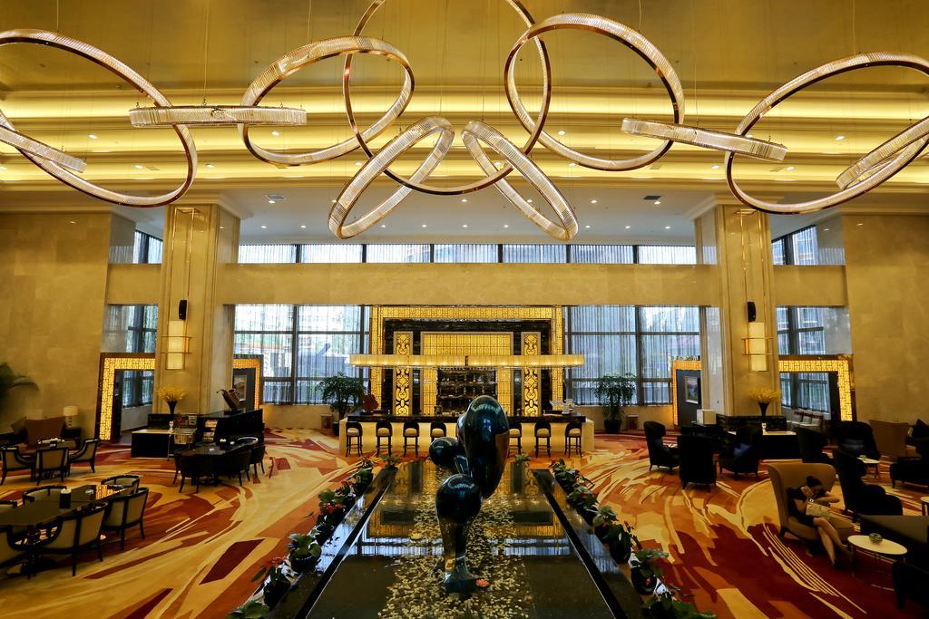 Jinjiang International Hotel Урумчі Екстер'єр фото