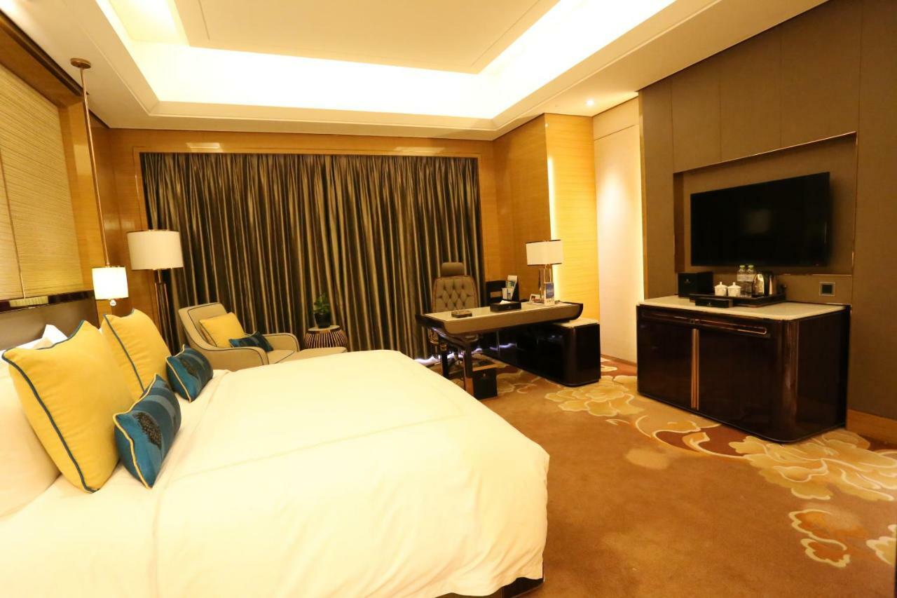 Jinjiang International Hotel Урумчі Екстер'єр фото