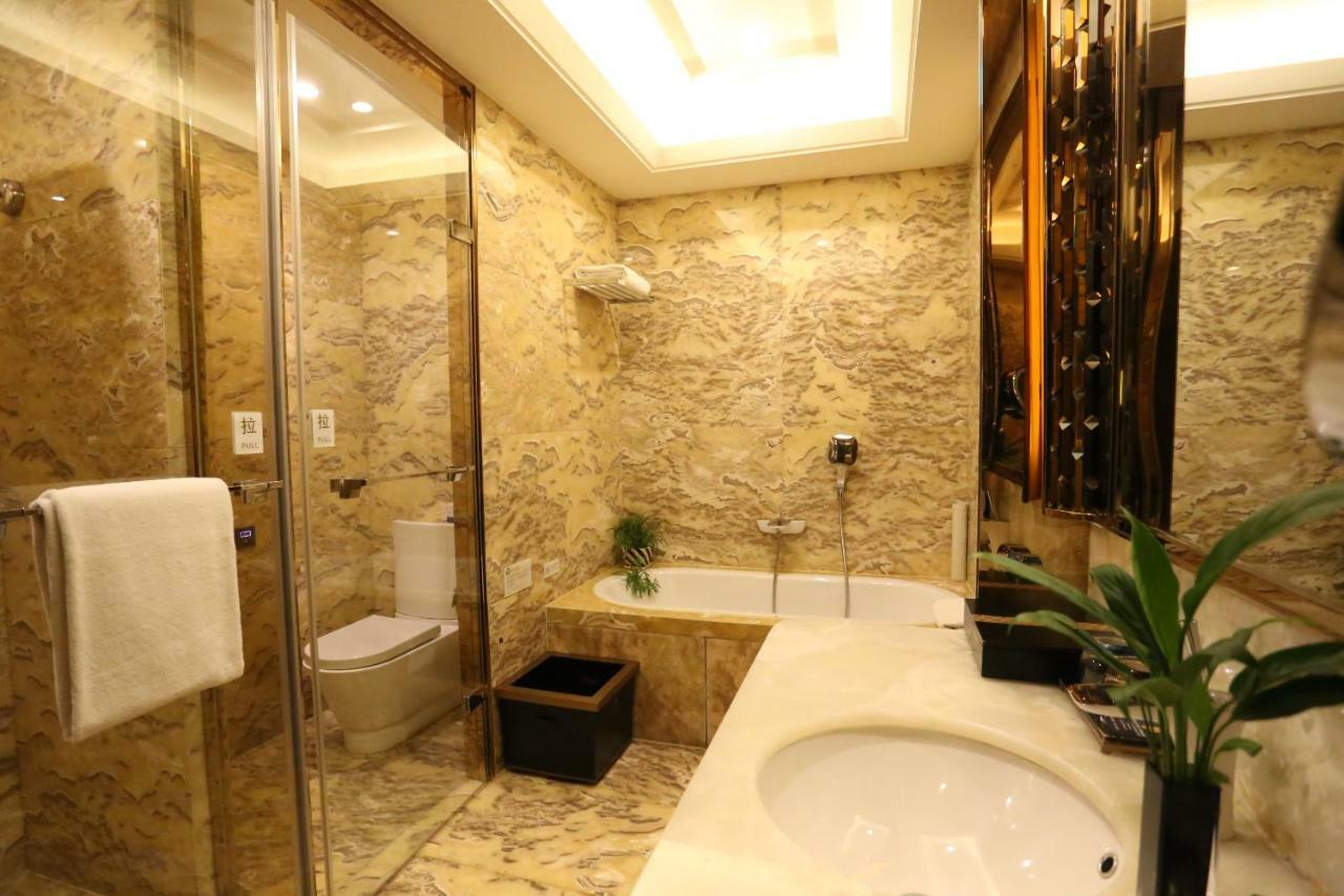 Jinjiang International Hotel Урумчі Екстер'єр фото