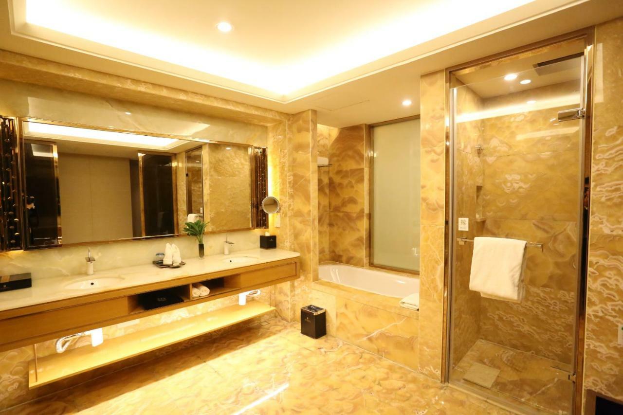 Jinjiang International Hotel Урумчі Екстер'єр фото
